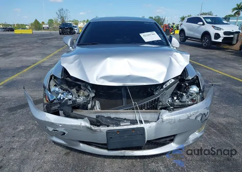 2009 Lexus Is 250 from USA, damaged, VIN JTHCK262192030877